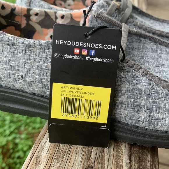 NWT Hey Dude Wendy shoes, Woven Cinder color (gray), women’s size 9. - Picture 2 of 4